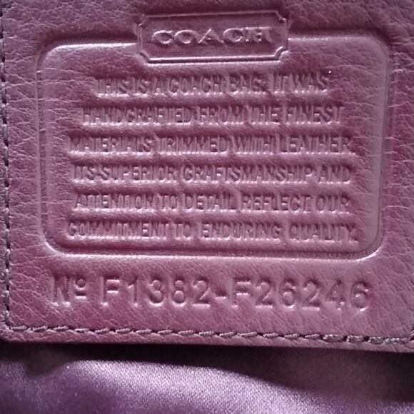 VTG,COACH SIGNATURE LUREX #F1382-F26246 BURGUNDY METALLIC COLOR WOMEN BAG #26246 - Picture 8 of 15